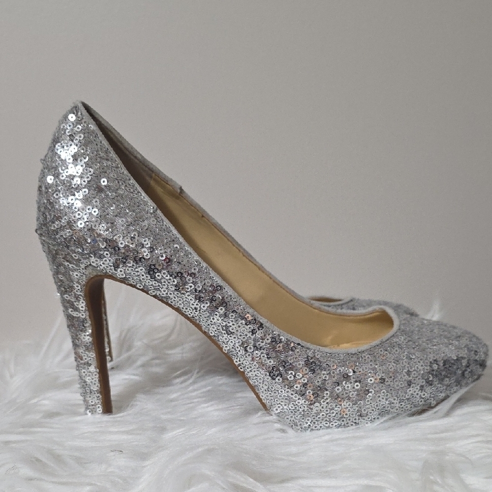 Gianni Bini Silver Sequin Pointed Toe Pumps | Padded Forefoot | 4.5" Heel - Picture 12 of 15